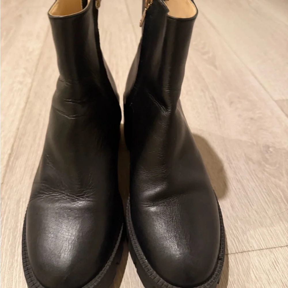 NWOT Coach “Chrissy” Black Leather Heeled Ankle Booties Size 7